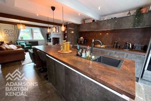 Photo 7- click for photo gallery